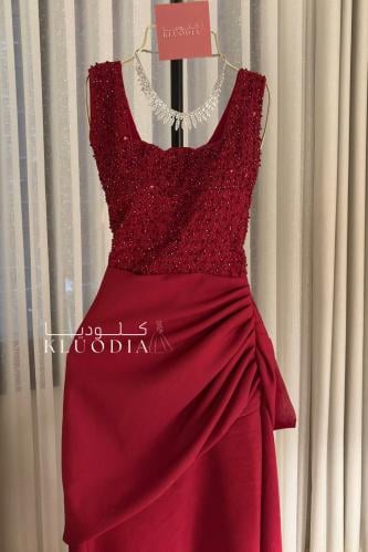 فستان سهره مطرز بذيل طويل