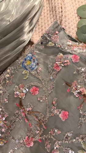 طقم عيد مورد بقطعتين منفصله