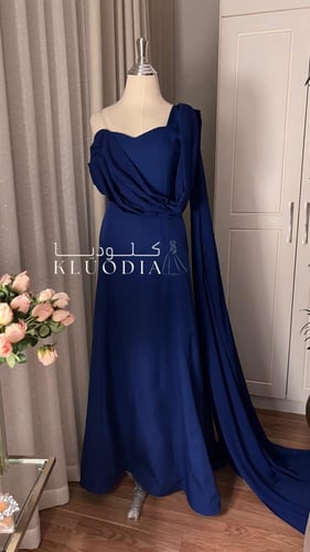 فستان مناسبات ازرق بشال طويل