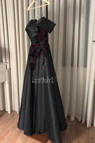 فستان سهره اسود بتدخيلة ورود مخمليه