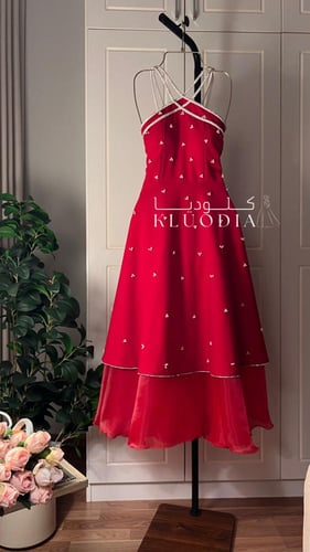 فستان احمر ميد بتدخيلة لول