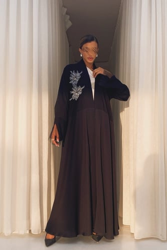 كباية كريب كوري وبالاسفل حرير القصه كلوش ومزين تل...