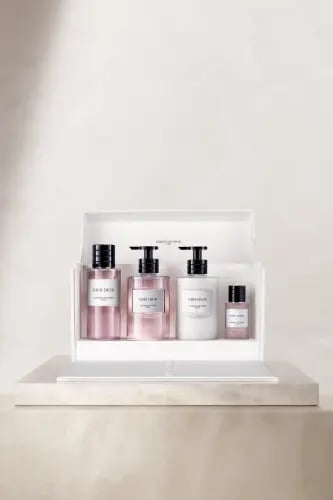 طقم ديور هدايا فاخر (جريس ديور 200مل +معطر شعر جري...