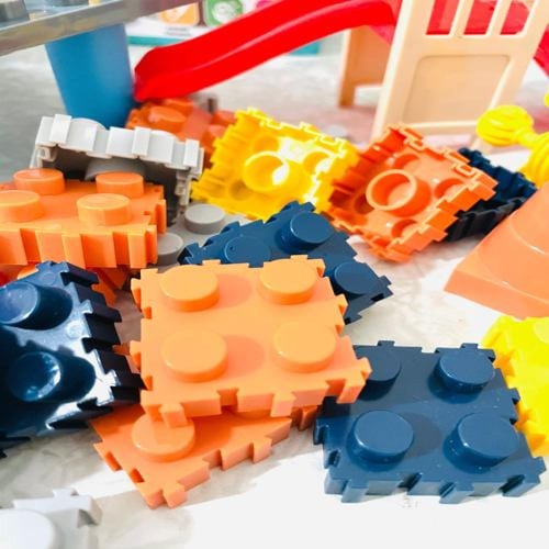 لعبة المكعبات الممتعة