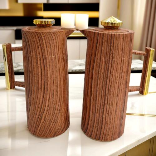 طقم ترامس شاي وقهوة 1 لتر خشبي غامق مع ذهبي أنيق