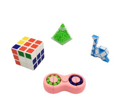 مجموعة الذكاء مكعب روبيك