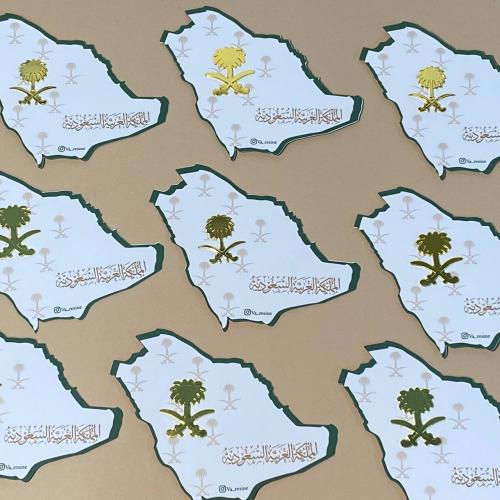 بروش سيفين ونخلة (ذهبي) مع بطاقة خريطة المملكة