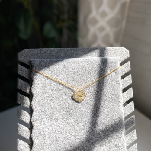 قلادة القلب الذهبي مع اضافة الاسم