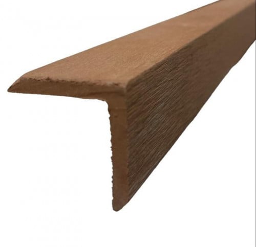 اطراف الواح كلادينج جداري لون بني وسط