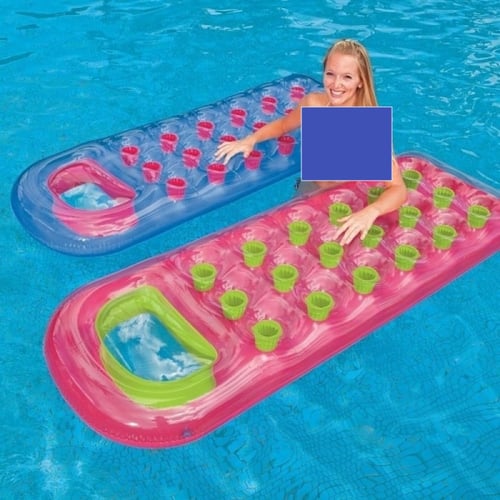 سرير استرخاء داخل للمسبح