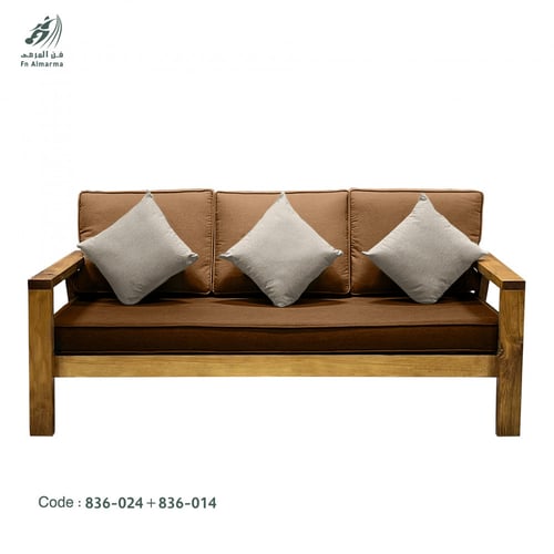 كنب ثلاثة نفر