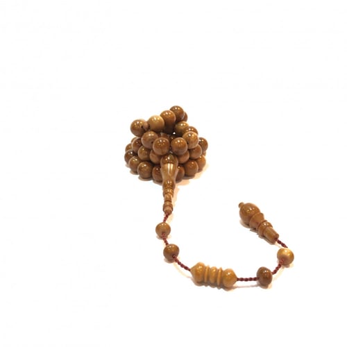 كوك مع تمليكة عدد الخرز 51 مقاس الخرز 10 مل