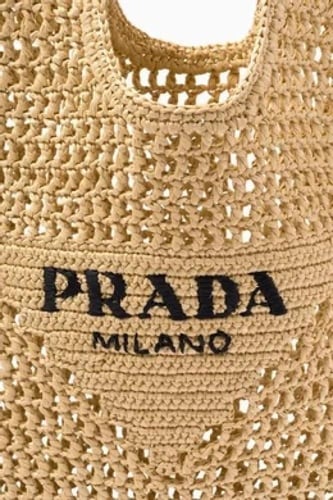 شنطة نسائية ماركة برادا