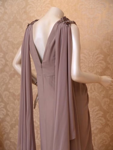 فستان شفون ناعم