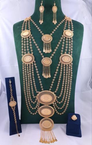 طقم مجوهرات بديل الذهب فاخر