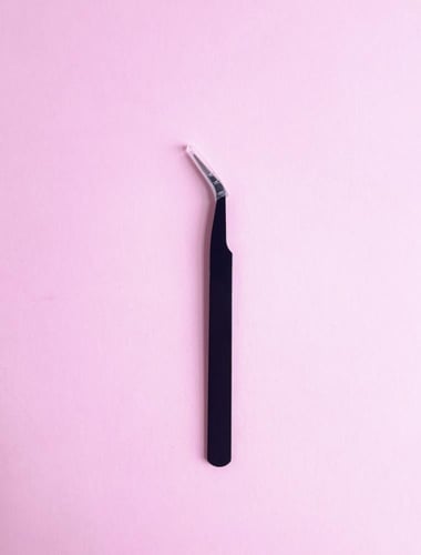 رموش بصمغ ذاتي wispy