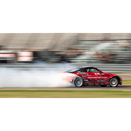 هوبات نيسان جي تي ار GT-R