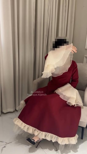 فستان هيفاء