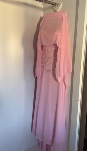 فستان السديم - عدة الوان