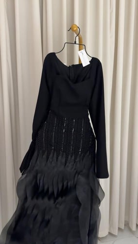 فستان تغريد