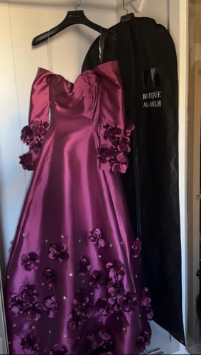 فستان ريناد