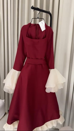 فستان هيفاء