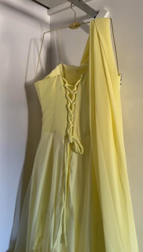 فستان لاتين