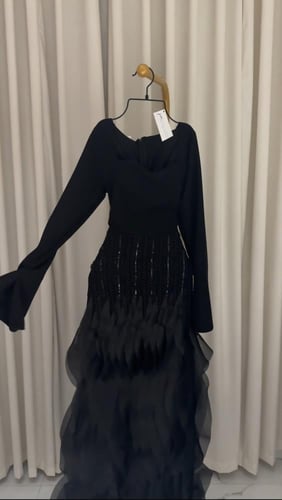 فستان تغريد