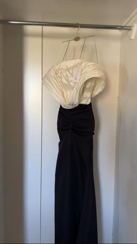 فستان زاهيه