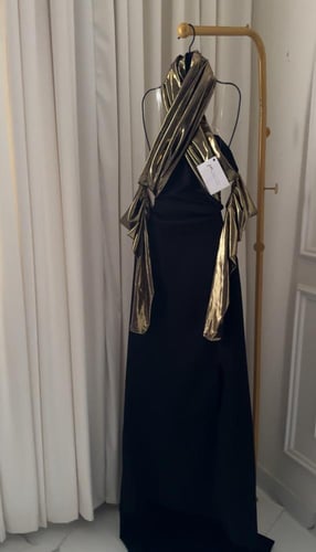 فستان اشواق