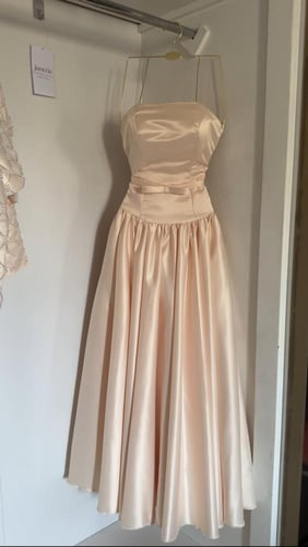 فستان لورين