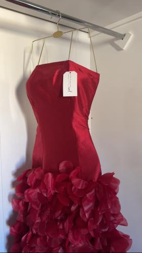 فستان ورود احمر