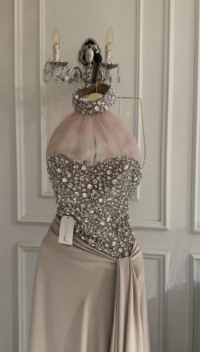 فستان جميله