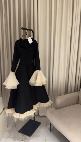 فستان هيفاء