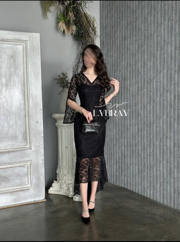 فستان دانتيل