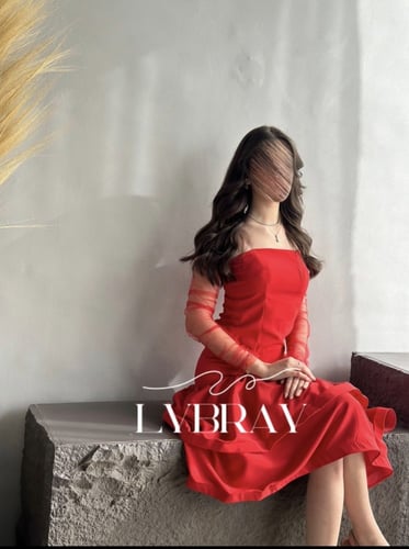 فستان العيد احمر