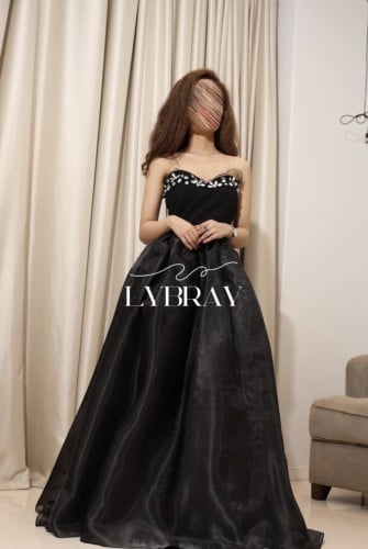 فستان اسود بكرستال