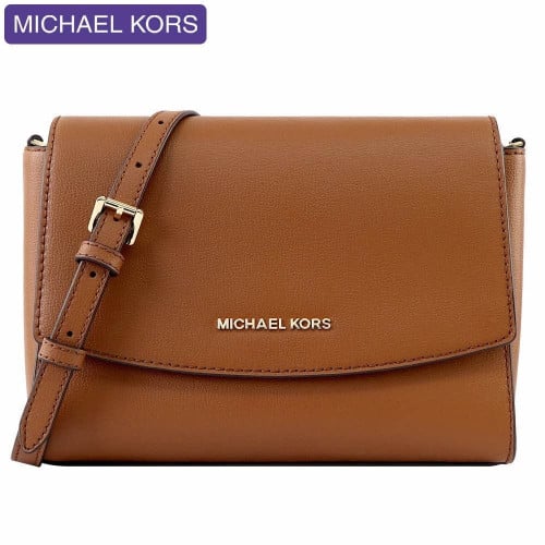 شنطة نسائية من مايكل كورس