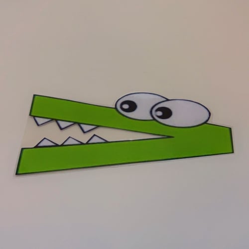 اشارات المقارنة -3 قطع