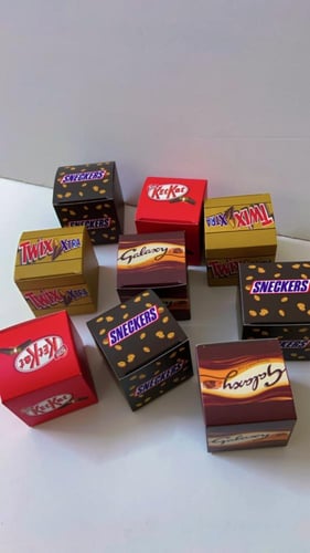 بوكس حلويات فارغ -١٢ قطعة