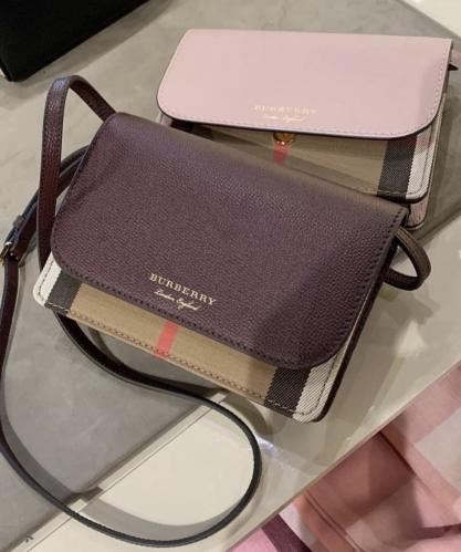 حقيبة من Burberry