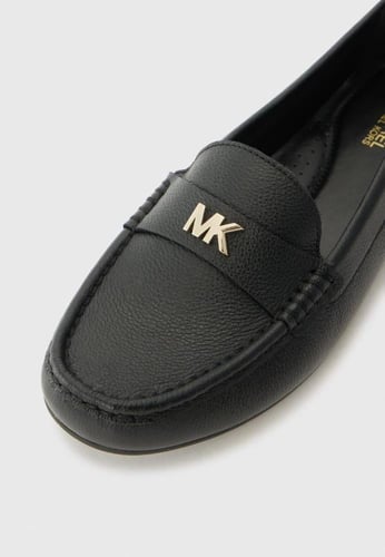 جزمة من Michael Kors