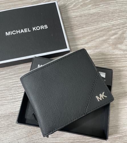 محفظه من Michael Kors