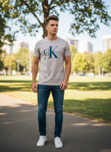 تي شيرت من Calvin Klein