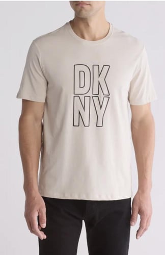 تي شيرت من DKNY