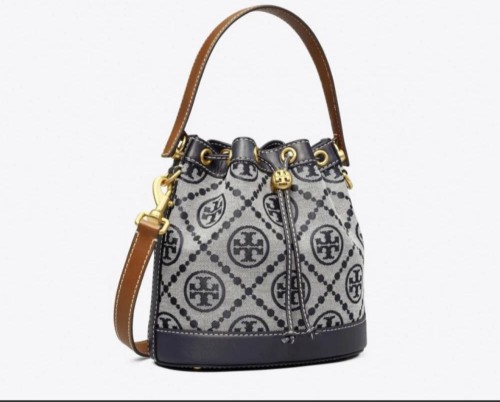 حقيبة من Tory Burch