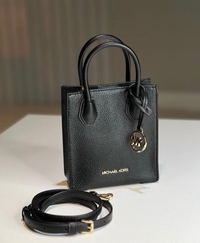 حقيبة من Michael Kors