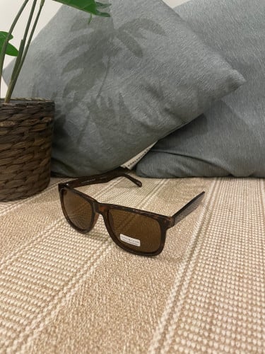 نظاره من Tommy hilfiger