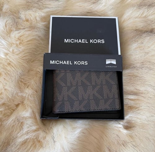 محفظه من Michael Kors