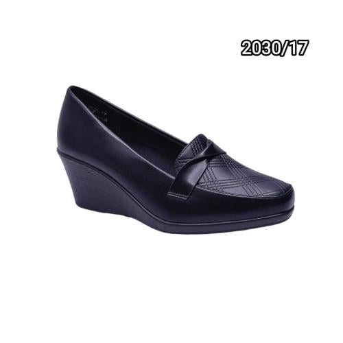 جزمة مريحة من M&M